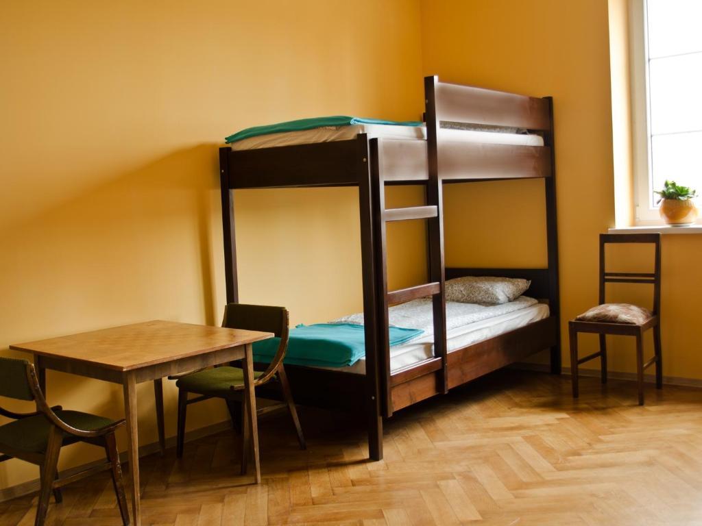 Tramp Aparthostel Krakow Bagian luar foto