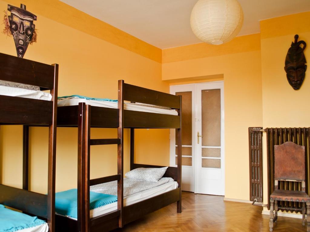 Tramp Aparthostel Krakow Bagian luar foto