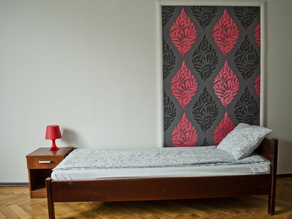 Tramp Aparthostel Krakow Bagian luar foto