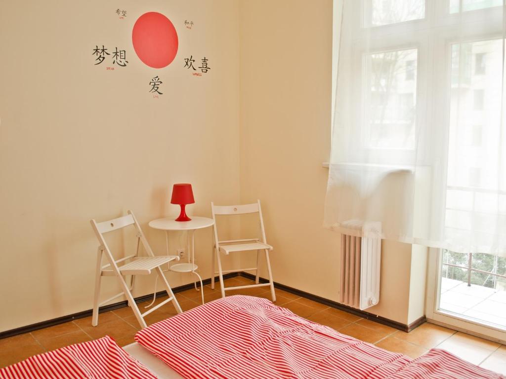 Tramp Aparthostel Krakow Bagian luar foto