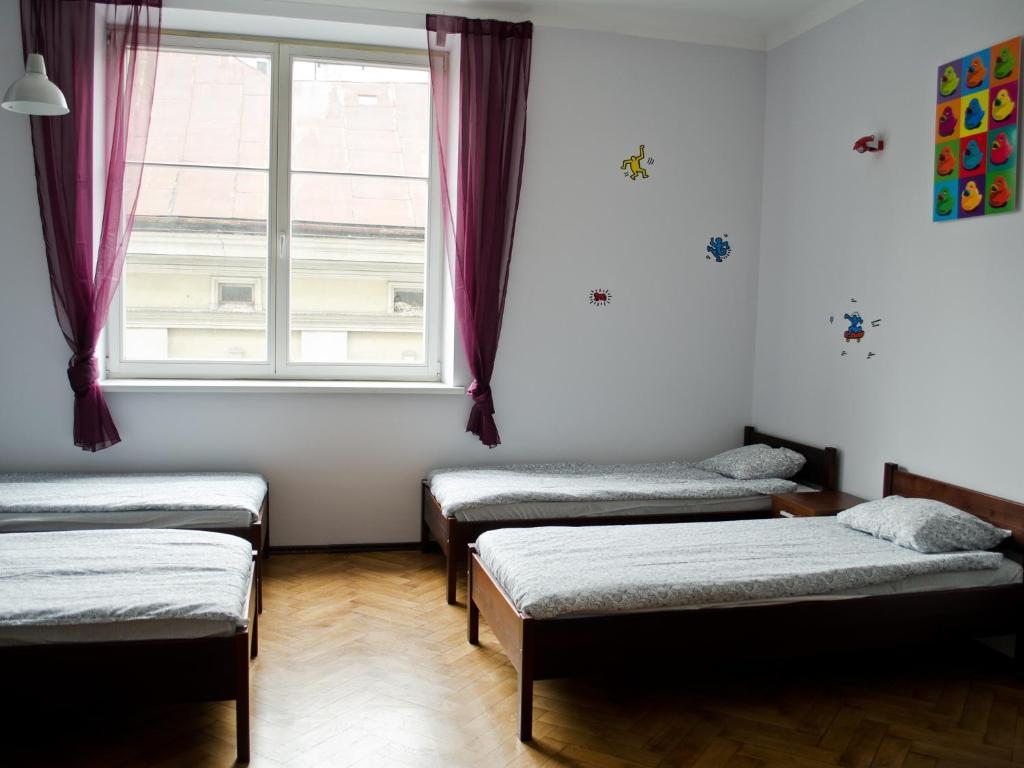 Tramp Aparthostel Krakow Bagian luar foto